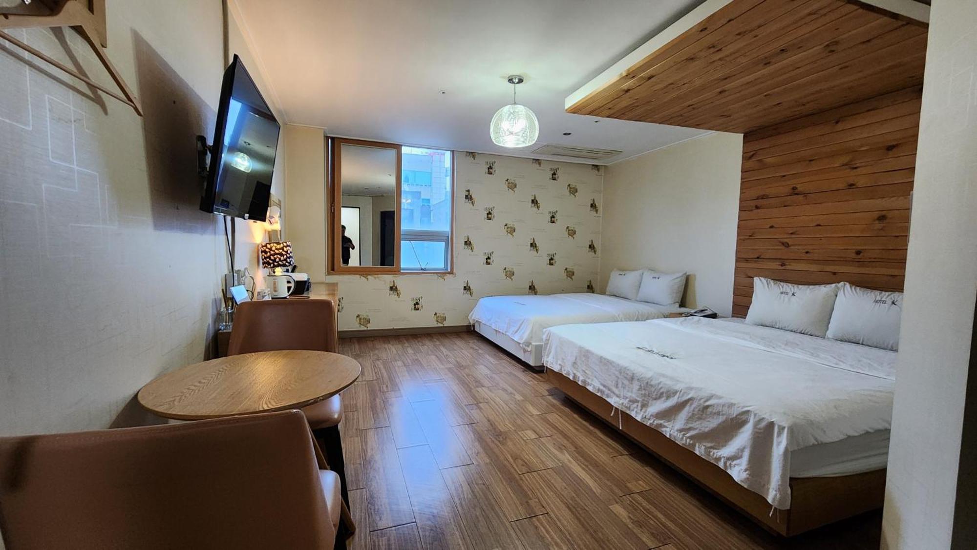 Gimhae Business Hotel K Exterior foto