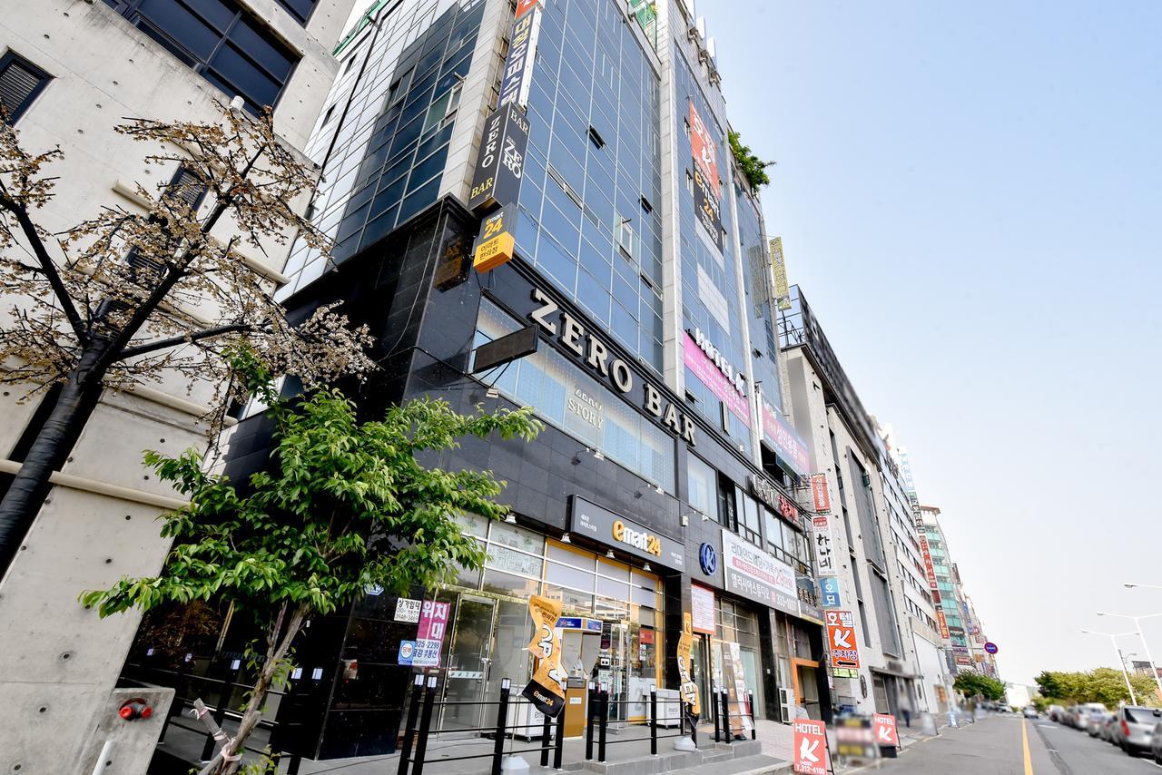 Gimhae Business Hotel K Exterior foto