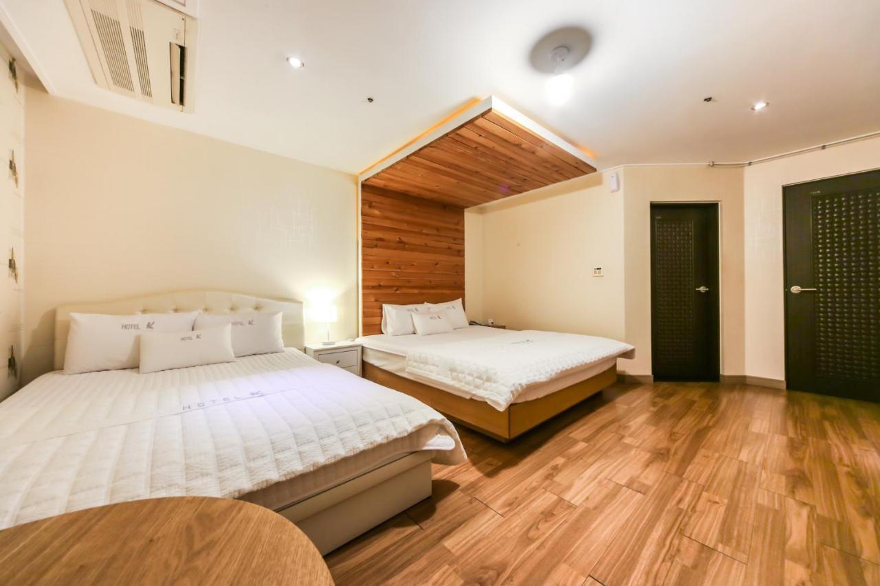 Gimhae Business Hotel K Exterior foto